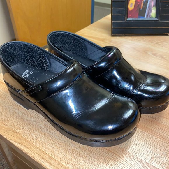 dansko petrol clogs